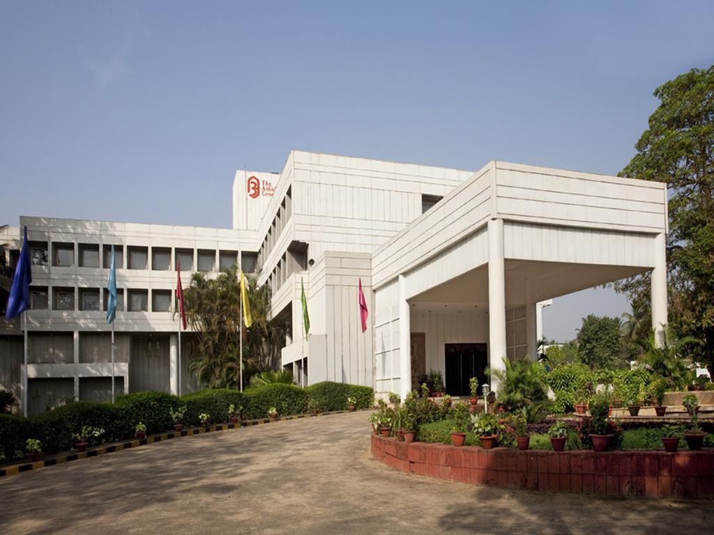Hotel Kalinga Ashok Bhubaneswar Exterior foto